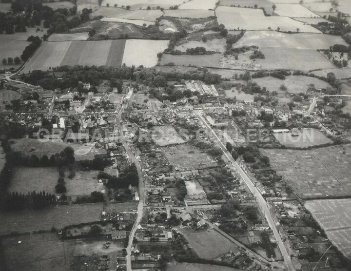 The town of Hadleigh from the air in the early 1940s before post-war expansion changed the town.